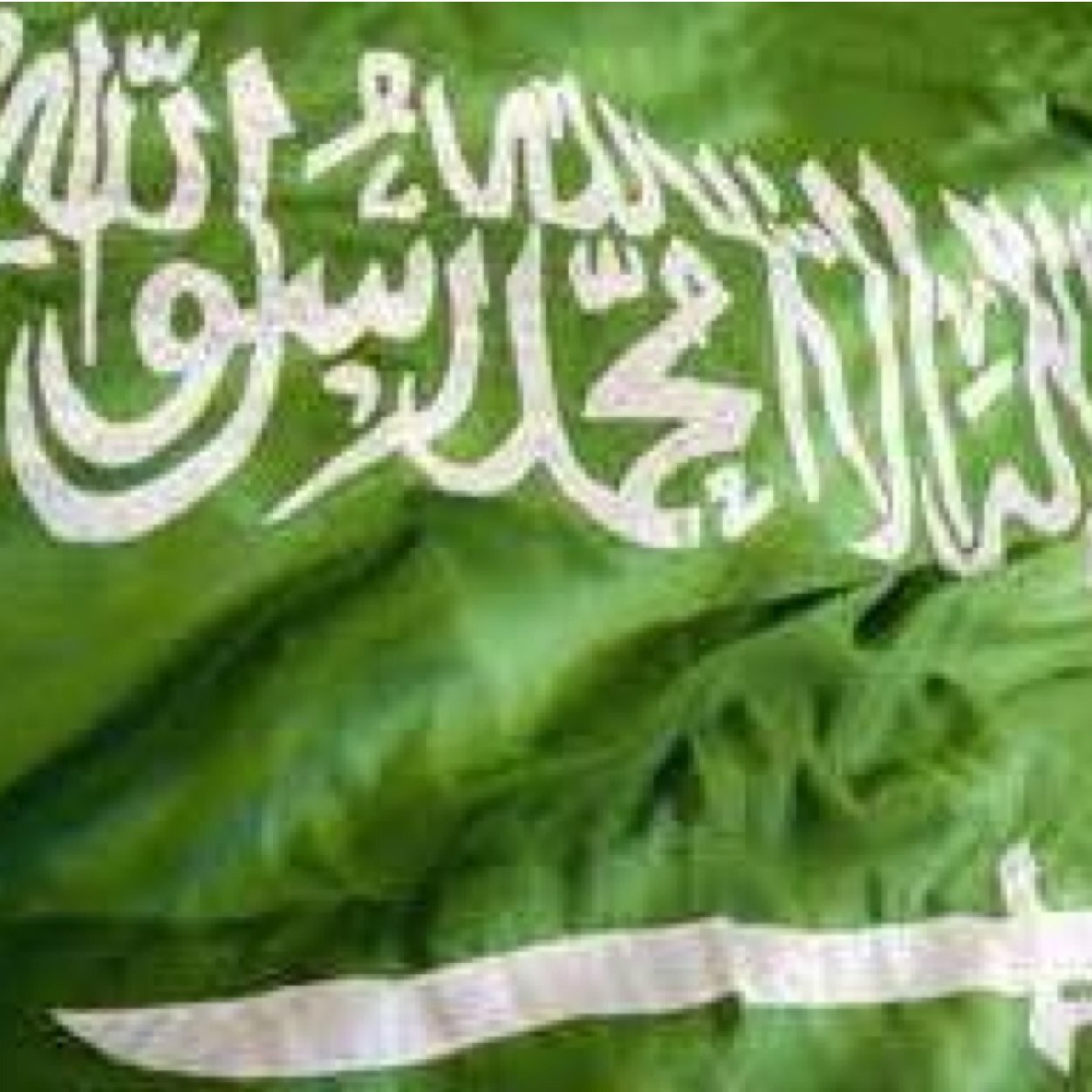 عاشق بس ماحد حولي ؟