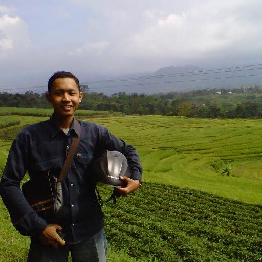I like challenges, I like to joke and certainly I was very obedient to allah.end that I definitely really like a vacation when his leisure