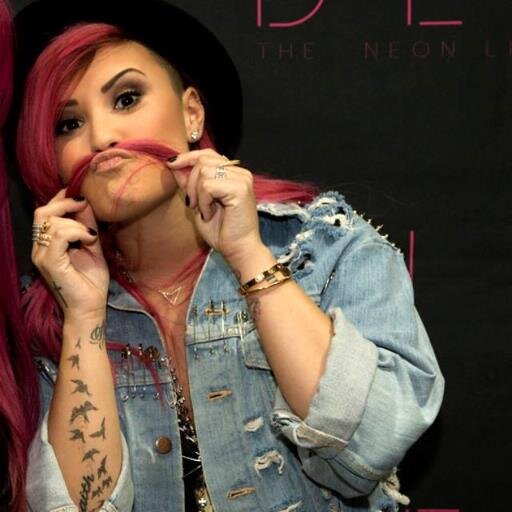 bluevatoamuu's profile picture. Stay Strong e Faith