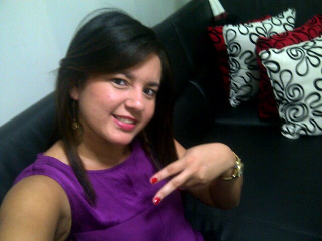 Alegre, amorosa y amigable