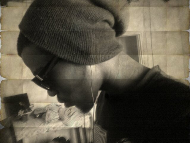 mlungyc's profile picture. soil,air and all the living things.