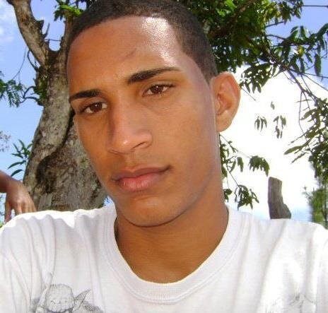 FGDesign24's profile picture. http://t.co/maqblf4W8R