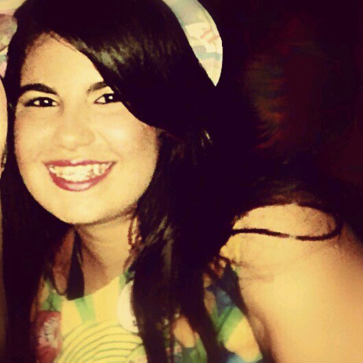 Lute. Acredite. Conquiste. Perca. Deseje. Espere. Alcance. Invada. Caia. Seja tudo o quiser ser, mas acima de tudo, seja você sempre. ☮