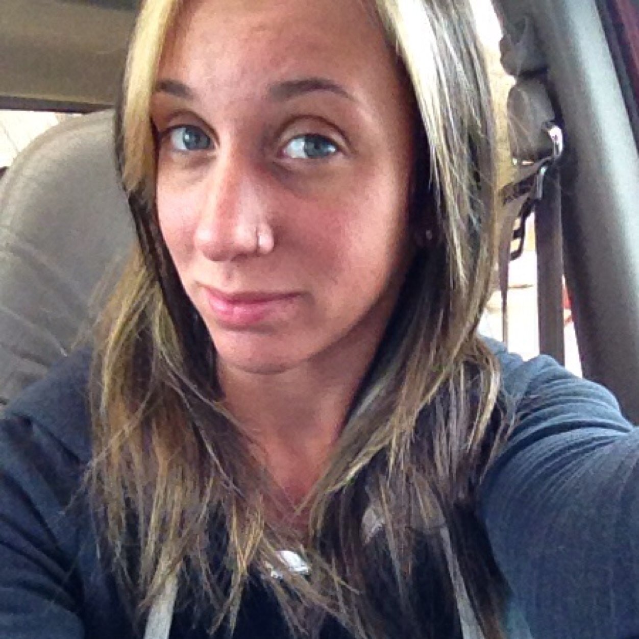 Might start using twitter again… Come fly free with. me @danyatthedisco