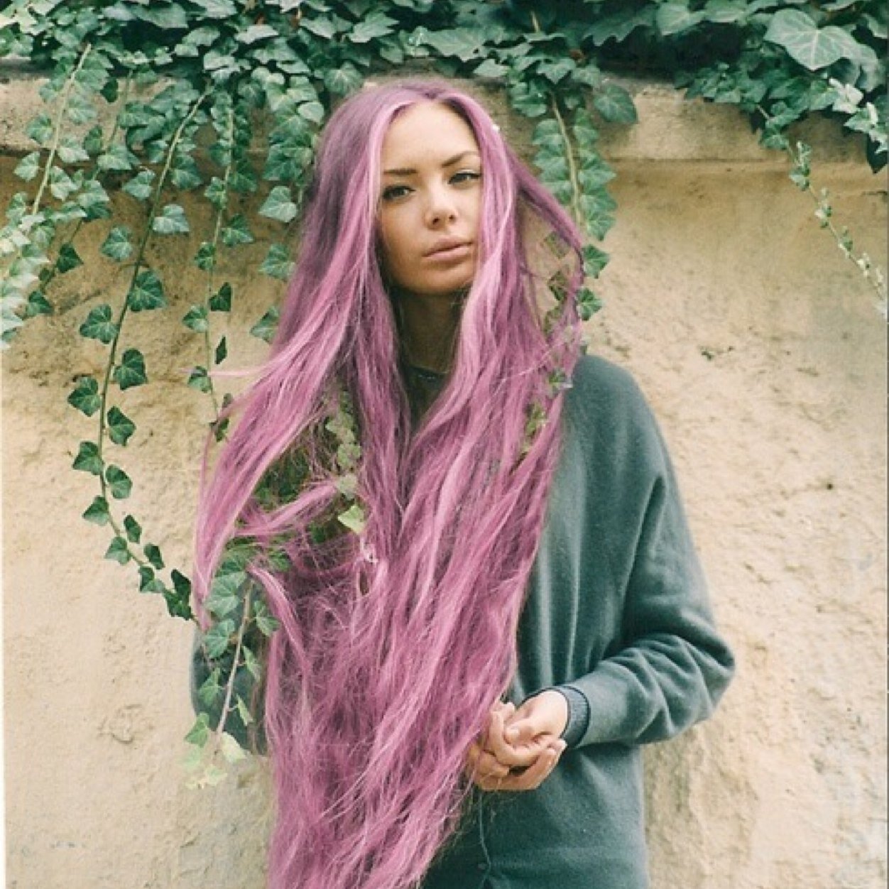 •its all in our heads• •back up account for @dyingmermaid_•