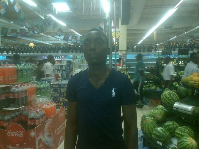 Am a blessed child of GOD,a christian, ebony in complexion, easy going $ vry lively 2 be with, loves playing Piano $ a creative fine artist $ medically inclined