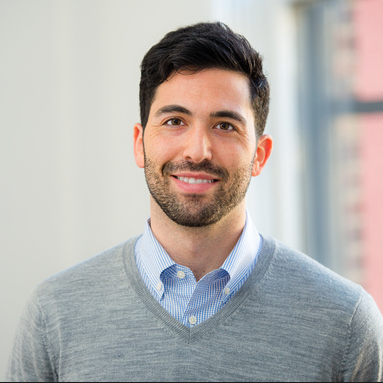 Evan_Eisenberg's profile picture. Triathlete,music enthusiast,sushi lover. Fascinated by culture, art and the intersection of Marketing and Psych. Always asking the questions. Learning as I go.