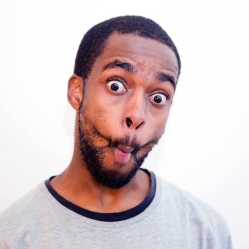 JustLwazi's profile picture. Click, click!