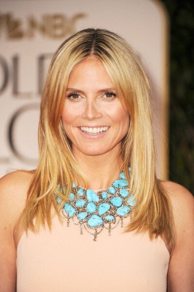 How to Wear Statement Necklaces With Style!