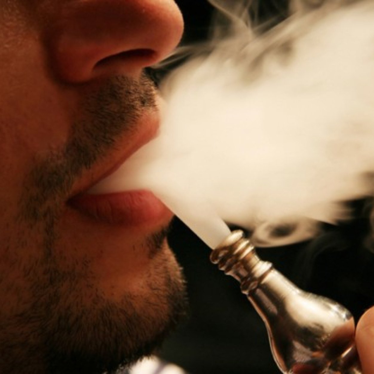 Poly_hookah_dis's profile picture. World Class Hookah pens and E-liquids. | All Pens and Liquids are High Quality and made with the finest touch. | Good Prices and the highest Customer garentee!