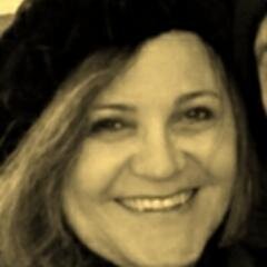 Sou como você me vê, posso ser leve como uma brisa, ou forte como uma ventania. Depende de quando e como você me vê passar. Clarice Lispector