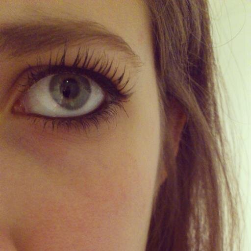 GloriaDVM's profile picture. If life ain't just a joke, then why are we laughing?