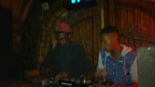 Cape Town based Dj. Cape Audio College. mandymyeza094@gmail.com