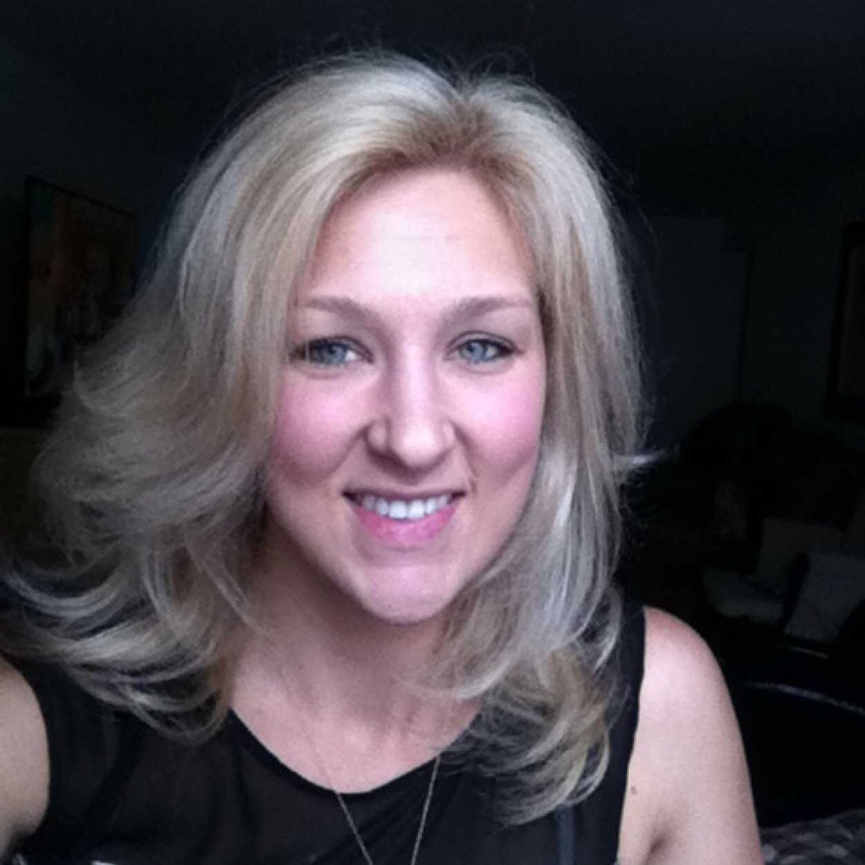 LundgrenAshley's profile picture. Fashion Stylist and wardrobe consultant Sales of Luxury Brand Mens custom clothing