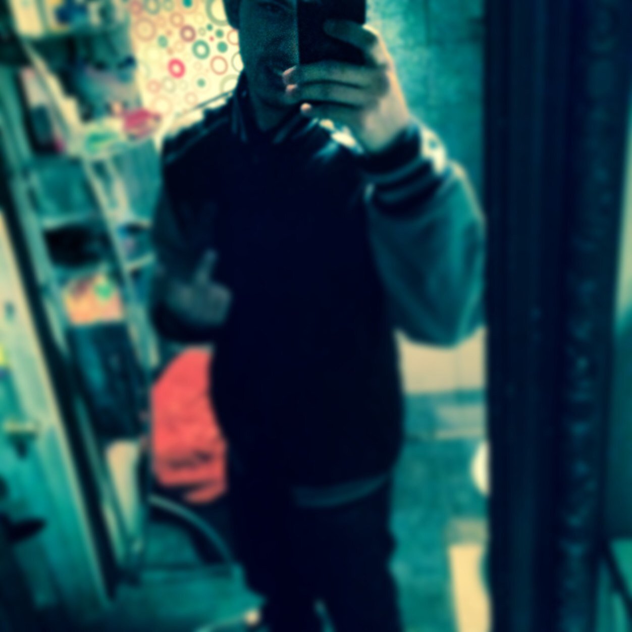 17 years old 

In a relationship 

Kik-Ceasar96 

Follow me on IG DopeCeasar96