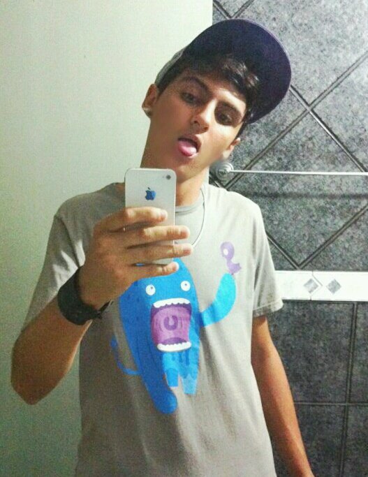 Só quero curti a vida enquanto há tempo ;D  segue lah no insta  tiagofederado   snap ;;;; tiago-federa