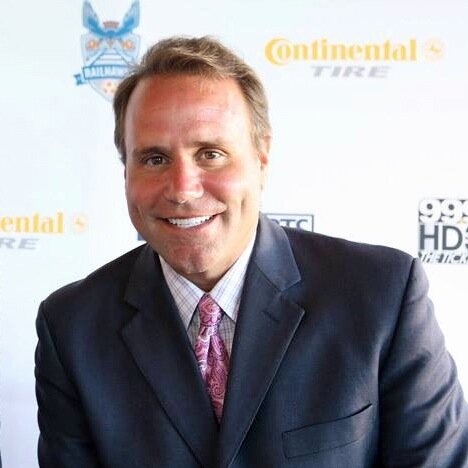 Television play-by-play all sports. Voice of @NorthCarolinaFC and @TheNCCourage @BigTenNetwork #HappiestManInSports #GratefulforLeahBenMax