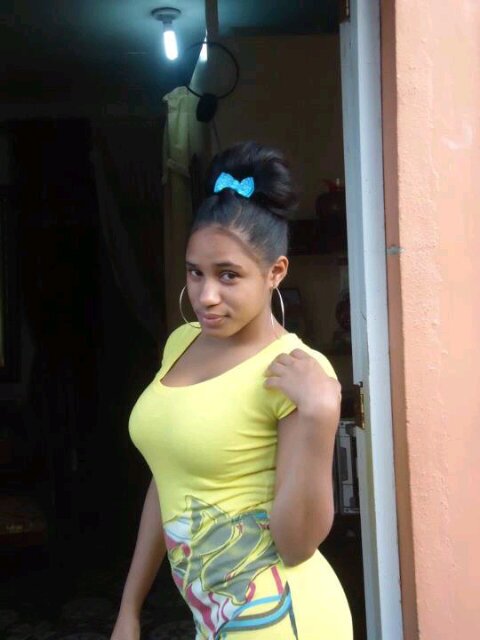 ---  #sunoviohere ♠ ~ Follow Mee And Follow Back [@EmilysanchezM]♥ $ #BFF @Coqeta_Martinez I ♥ U Mii Lovee  ;$♥  Love You @yohali_ ^_^
#poetita & #Mozariitah
