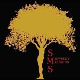 Through silver, gold, mixed metals, diamonds, and gemstones Sarah communicates her heritage and illustrates her experiences. 
Member of @theartisansgroup
