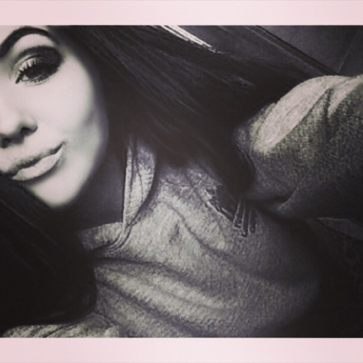 Justin bieber♛♡
Here since the grey hoodie, and will be here to the grey hair, nobody understands how much he means to me.