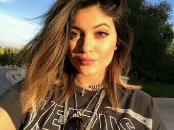 KylieJennerHOH's profile picture. 