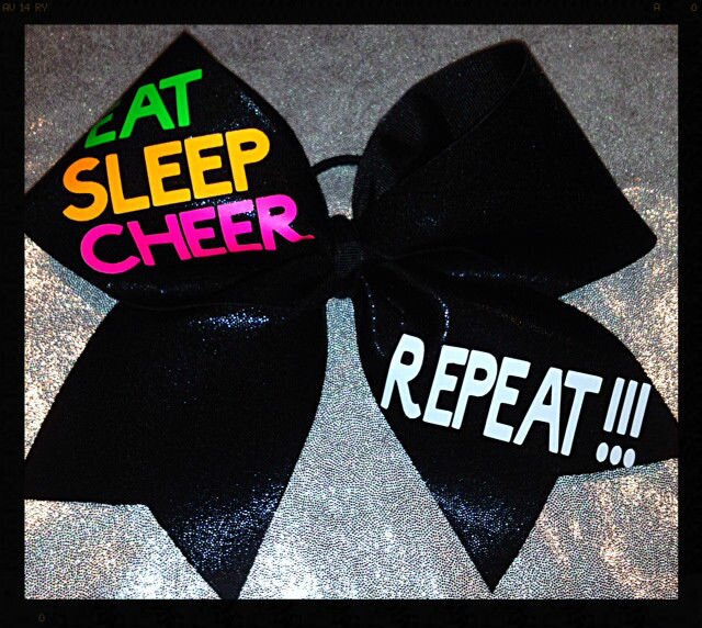 we make custom team bows hand crafted with zazzle and sparkle 1