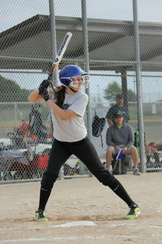 ginther_hannah's profile picture. Sisters b4 misters......