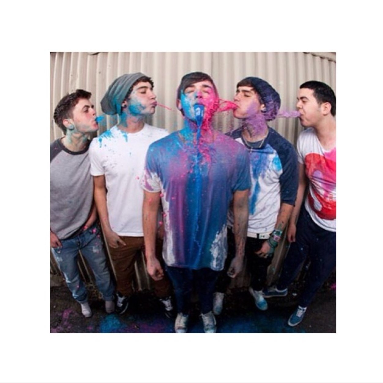 Pop a trace❤️ norwegian janoskinator ❤️ dont like the janoskians ? fine, more janoskians for me then