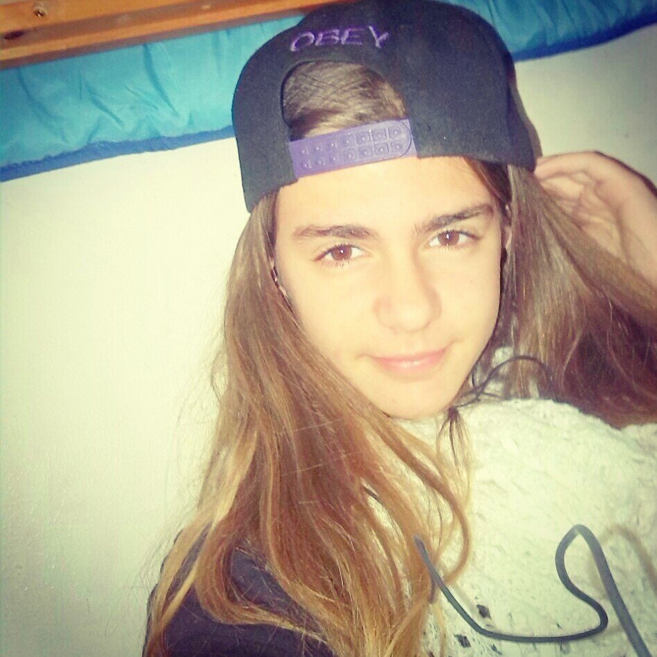 andreiita_diez's profile picture. Nací para ser Belieber.-Nivel13.'¿Has venido a hacerme polvo o a hecharmelos?'XV.[Un pasado que ha sufrido Bastante]