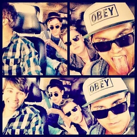 Follow me:) soy lovatic y Rusher de 3