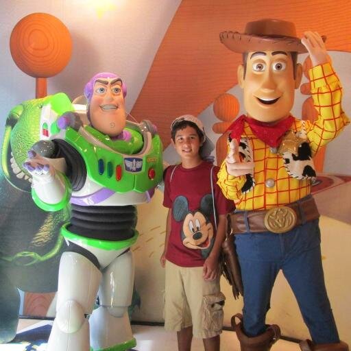 Demasiado genial para mis 14 años, sorry not sorry.