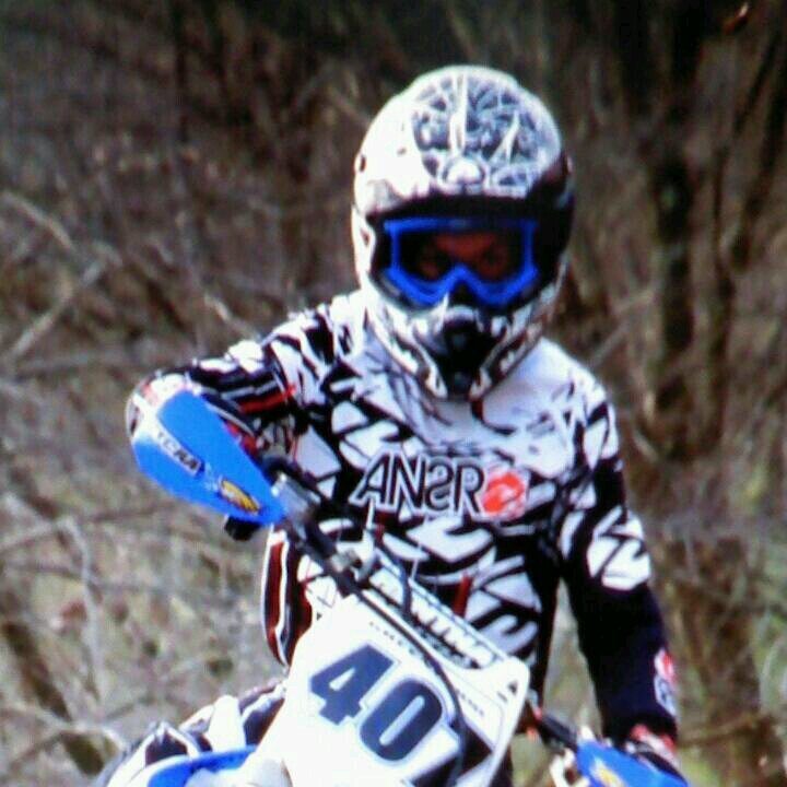 greendog407's profile picture. 