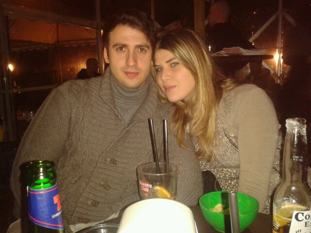 dollyna7's profile picture. 