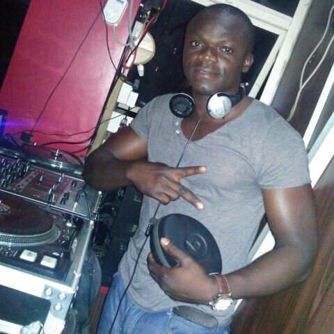 Deejayversace's profile picture. Talented disc jockey. C.E.O @versacemusicgrp. I'v been in the streets for so long that I should be called the streets!! admaversace@gmail.com  for bookings