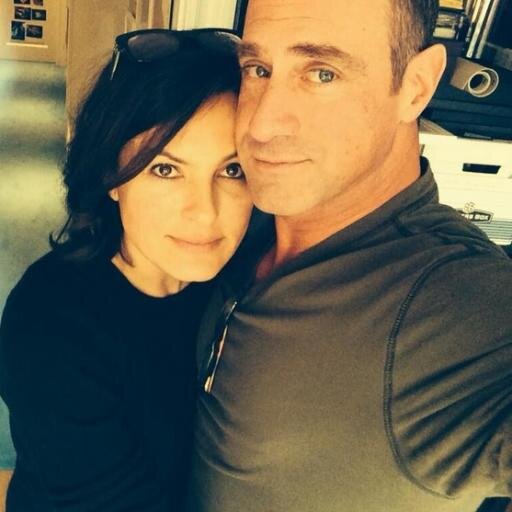 SmurfetteSVU's profile picture. @Mariska @Chris_Meloni @DianeNeal and @MarchStephanie lover :) EO forever #partners4life #SVU addict #TeamAniston Jack Johnson - Katy Perry ♥