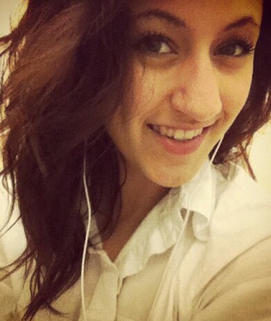 ChelsveaMoonzi's profile picture. 