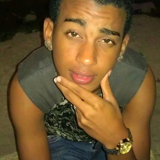 Soy Un ChiCoO De MasiadO PerfectO Mm :* ♥ Me Amo Yo MismO :P