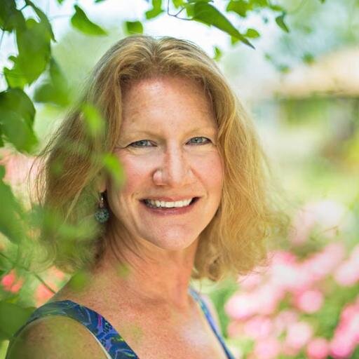 saundrapsujek's profile picture. Certified Holistic Health Coach loving all things food and teaching that all we need is the faith in ourselves to make our lives amazing!