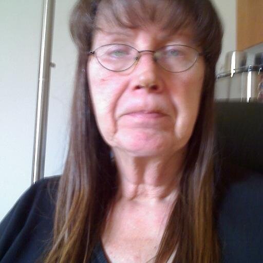 johannefrance's profile picture. J'ai fait mes études à Polytechnique et aujourd'hui je m'implique dans le logement social. Je suis indépendantiste.