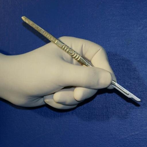 driribarren's profile picture. Cirujano Plástico Miembro AMCPER