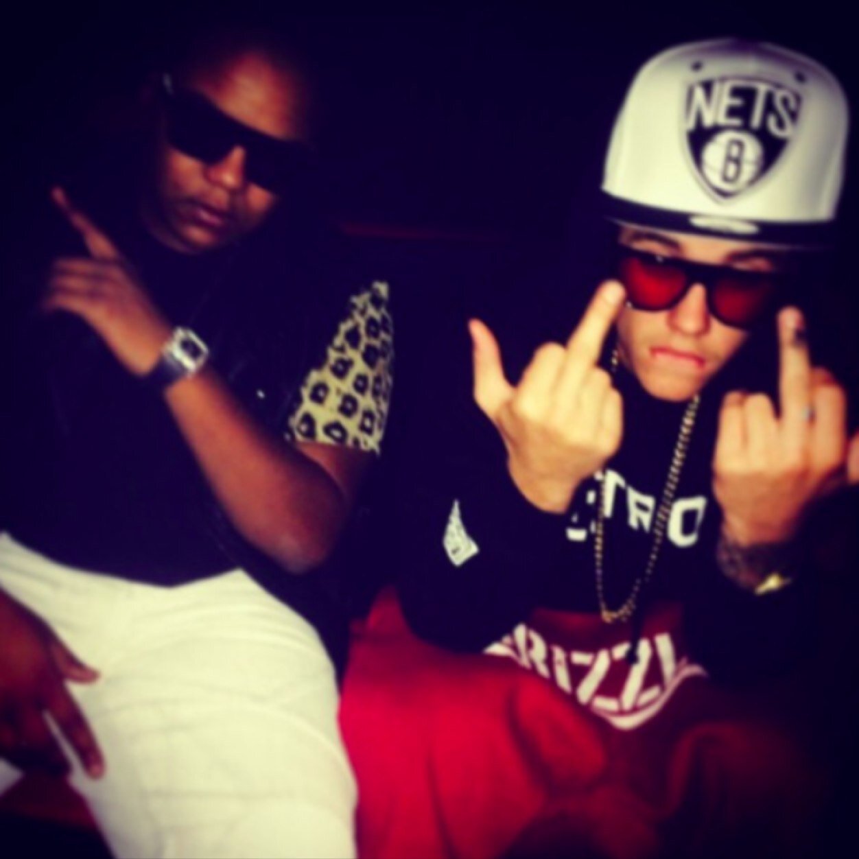 #BoyBelieber #Janoskianators #Guy Directioner #Usher 1/5 of @askicks1 instagram-swagginsince197 kik-beaubishop