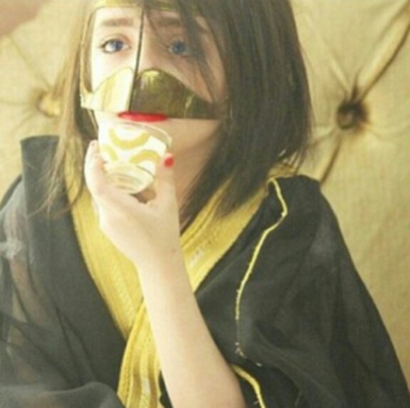 BBM .. 763E1E9D ``اتشرف بكم``