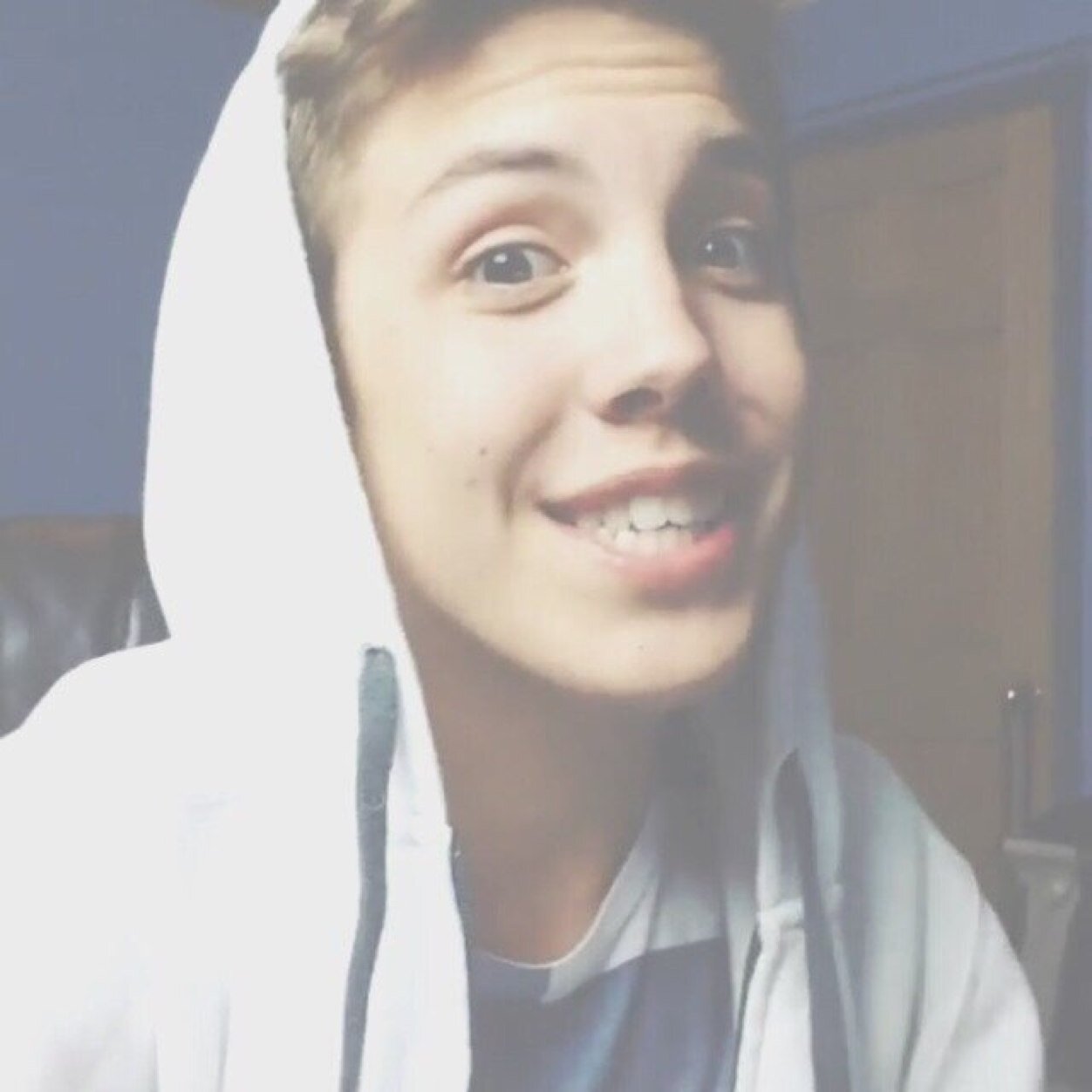 Im not gay, but matt would be that guy you know? | 0/9 :(