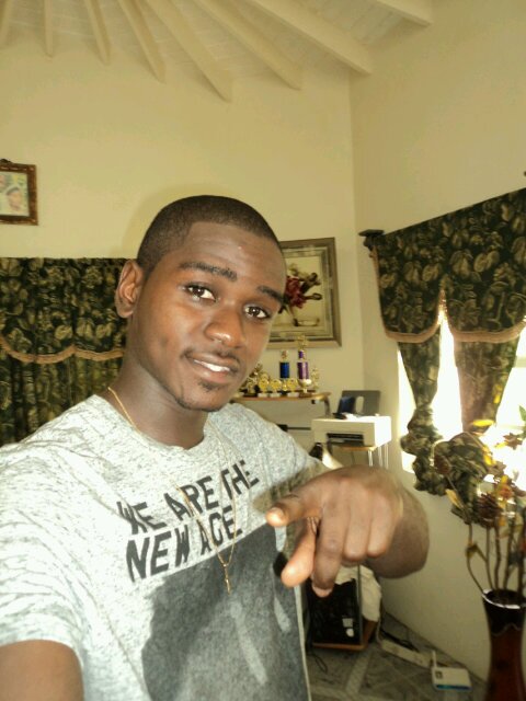 Descorpi's profile picture. Keeping my mind focus....got crushed dreams to rebuild.. #Teamfollowback #784 #Teamscorpio