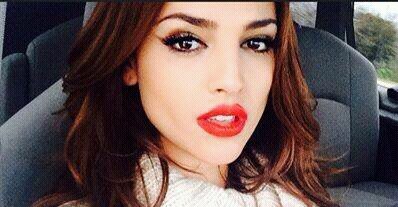 ~si lo puedes soñar,lo puedes lograr~  @eizamusica and @selenagomez ilove!!! FOREVER!!