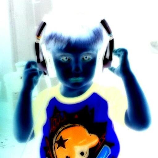 BassMassiveMob's profile picture. A Group of Artists committed to bringing the Bass to Yo Face: SKYY, DJProppabear, Dmoney & Sugarbear