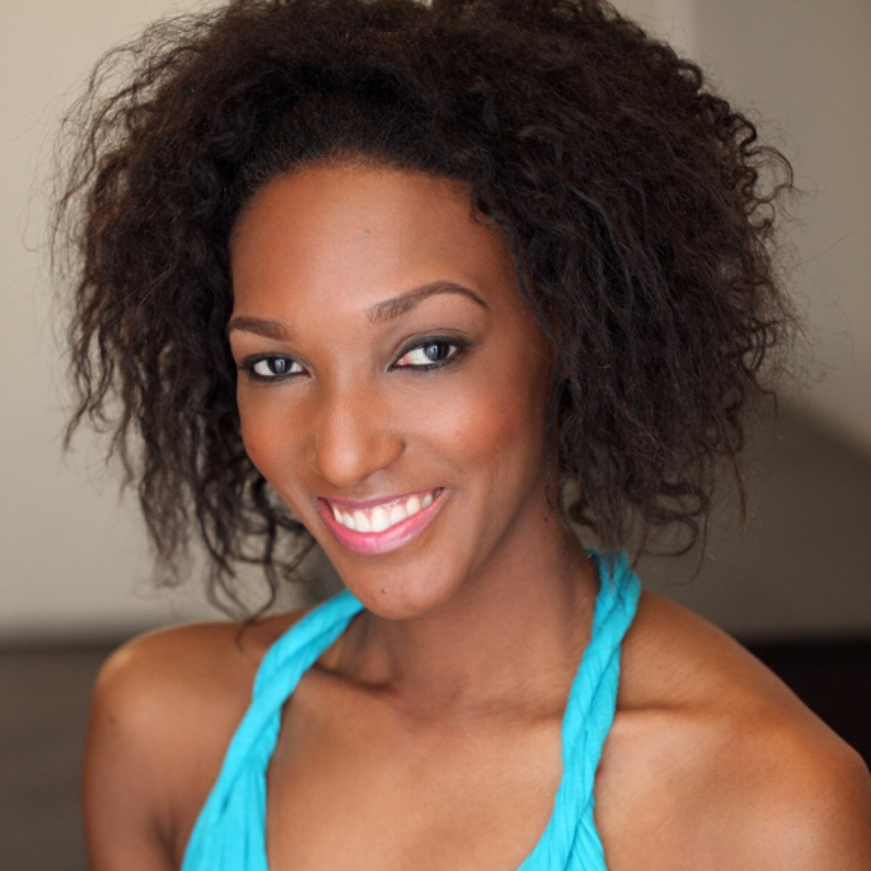 sweet_sheeda's profile picture. I believe it's important to live, love, and laugh! I'm inspired by https://t.co/Xc9yGbBJWW.Fun.