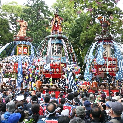 神奈川県伊勢原市三ノ宮に鎮座する比々多神社。延喜式内社。相模國三之宮。国土創造の神さまをおまつりする杉の巨木に囲まれた心のふるさと。鳥居の内から思うこと、出来事などを宮司がつづります。