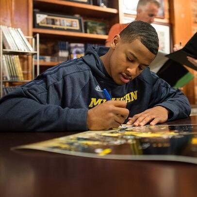 BoringTreyBurke's profile picture. Not affiliated with Trey Burke