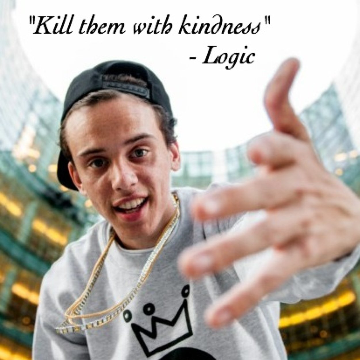 Just a youngin with a dream
        @Logic301s biggest fan
subscribe to my new youtube account: http://t.co/TaxQPTNJk9